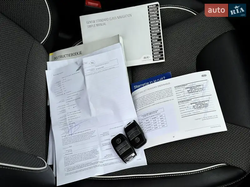 Внедорожник / Кроссовер Kia Niro 2020 в Ровно документ