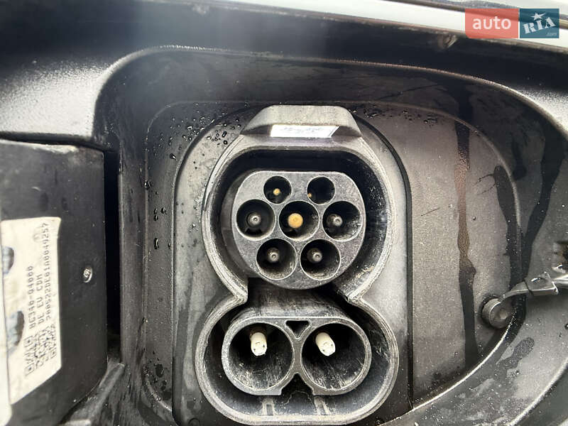 Внедорожник / Кроссовер Kia Niro 2021 в Трускавце