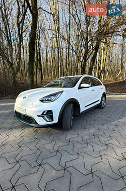 Позашляховик / Кросовер Kia Niro 2020 в Тернополі