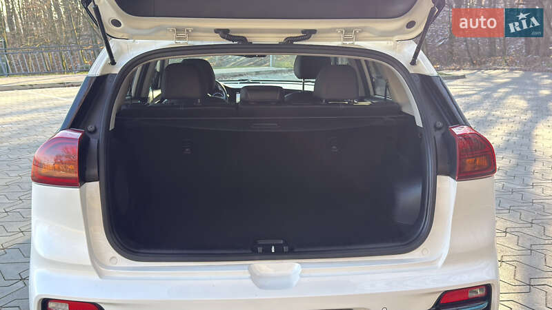 Позашляховик / Кросовер Kia Niro 2020 в Тернополі