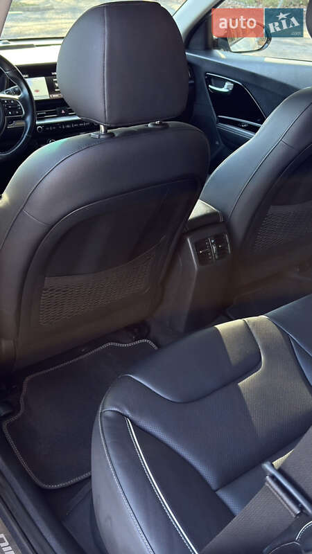 Позашляховик / Кросовер Kia Niro 2020 в Тернополі