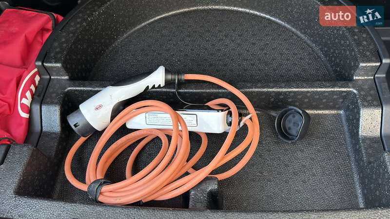 Позашляховик / Кросовер Kia Niro 2020 в Тернополі