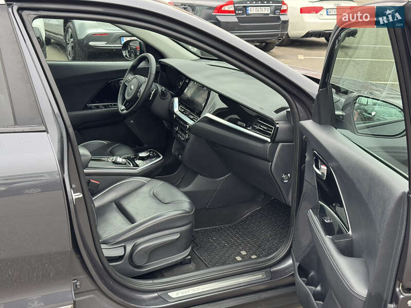 Внедорожник / Кроссовер Kia Niro 2019 в Киеве