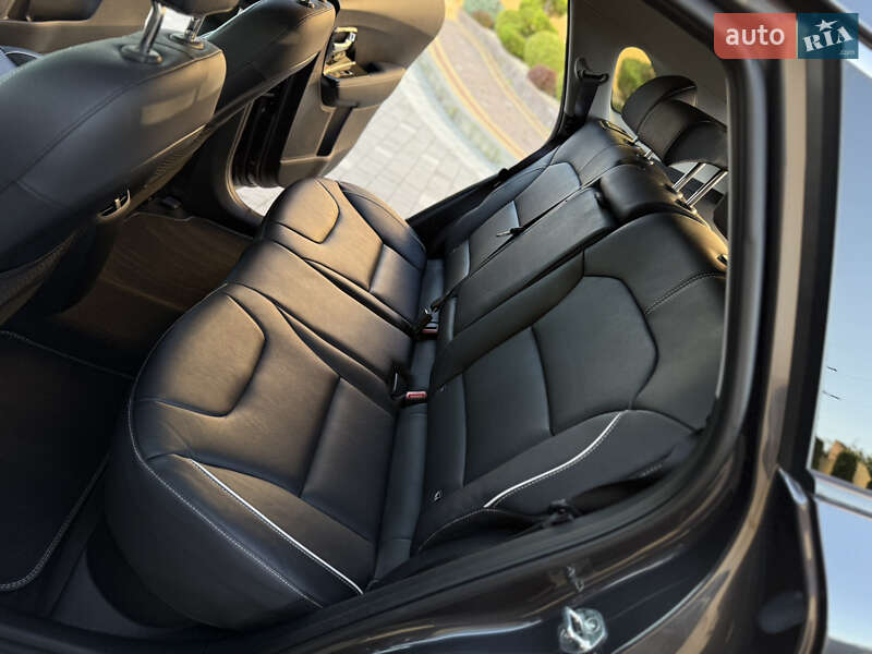 Позашляховик / Кросовер Kia Niro 2020 в Трускавці