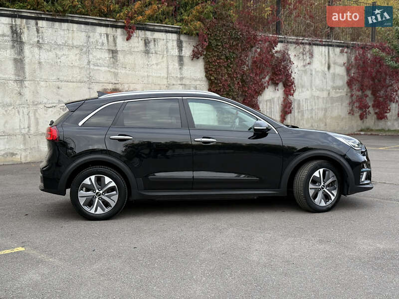 Внедорожник / Кроссовер Kia Niro 2021 в Ровно
