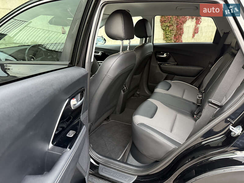 Внедорожник / Кроссовер Kia Niro 2021 в Ровно