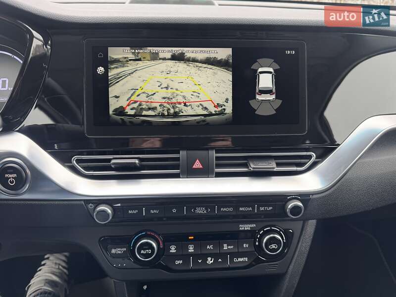 Внедорожник / Кроссовер Kia Niro 2020 в Хмельницком