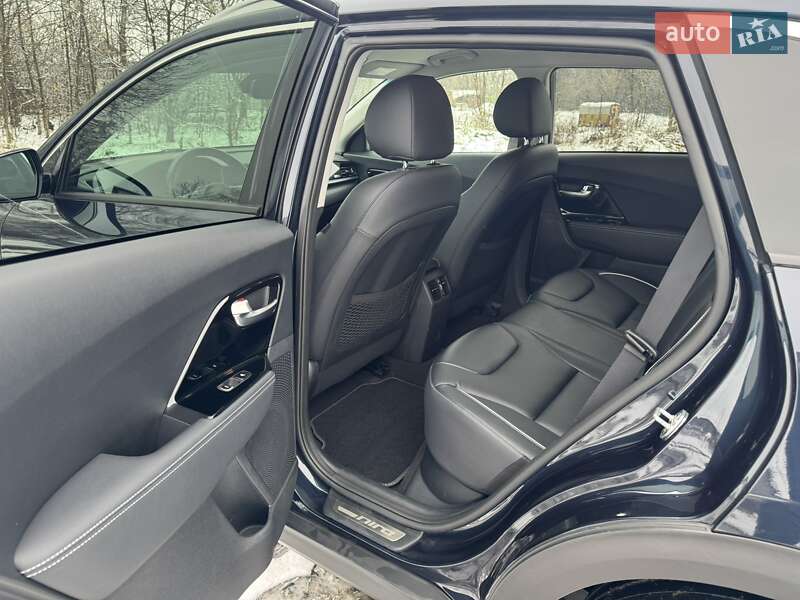 Внедорожник / Кроссовер Kia Niro 2020 в Хмельницком
