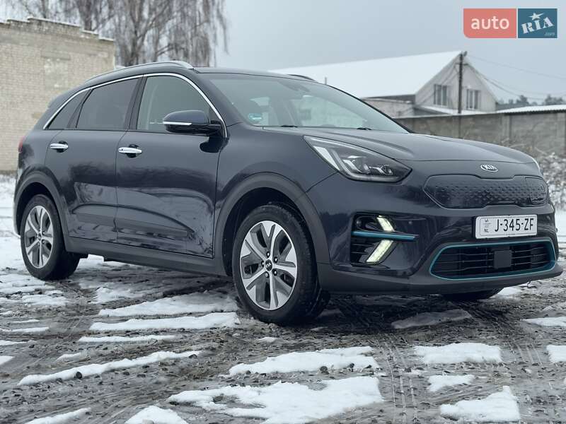 Внедорожник / Кроссовер Kia Niro 2020 в Хмельницком