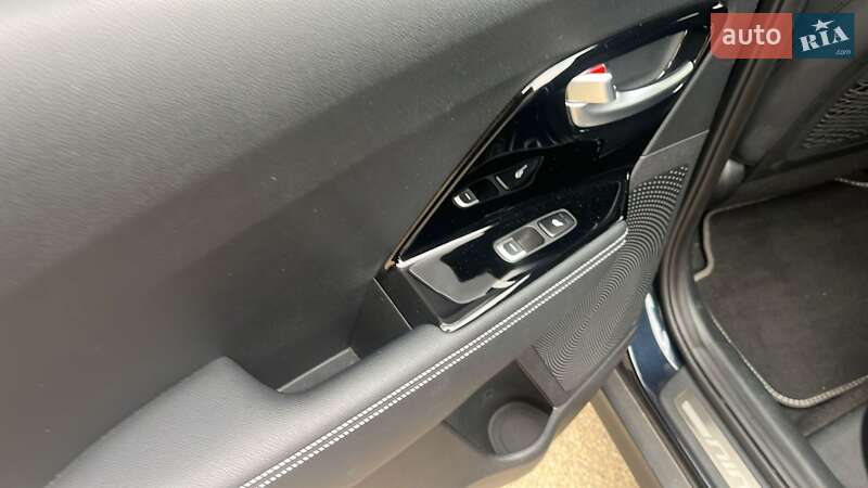 Внедорожник / Кроссовер Kia Niro 2020 в Хмельницком