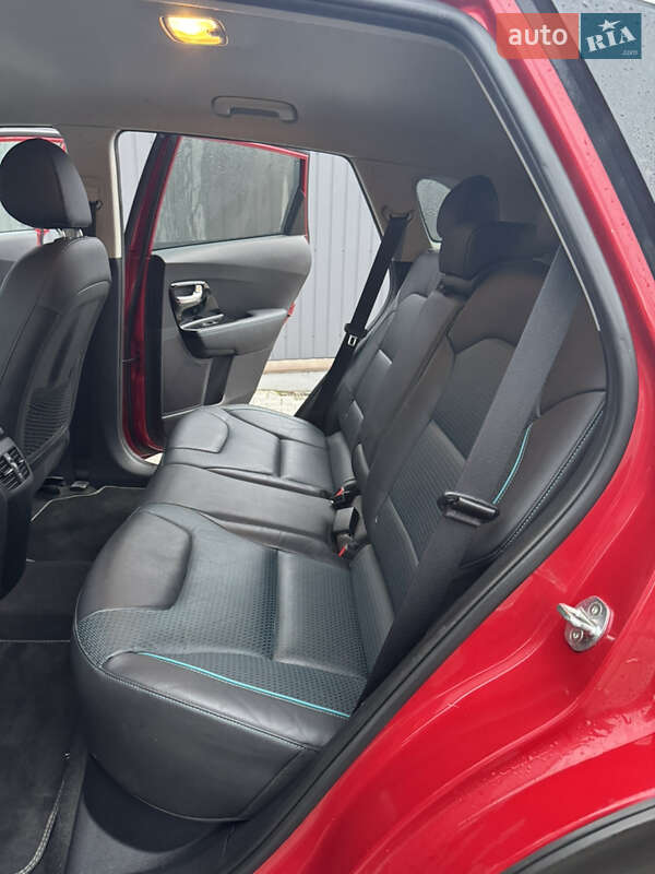 Позашляховик / Кросовер Kia Niro 2020 в Тернополі