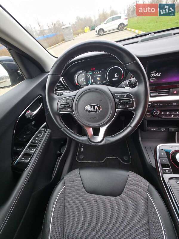 Внедорожник / Кроссовер Kia Niro 2020 в Ирпене
