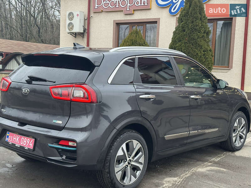 Внедорожник / Кроссовер Kia Niro 2019 в Тернополе