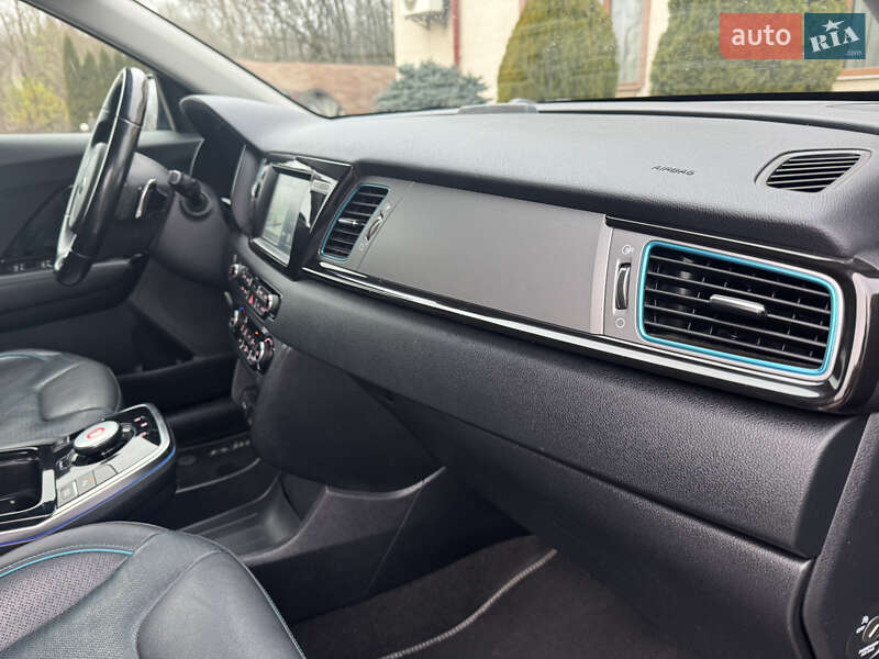 Внедорожник / Кроссовер Kia Niro 2019 в Тернополе