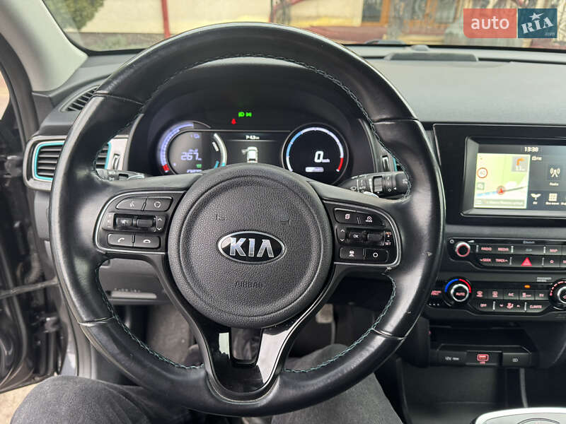 Внедорожник / Кроссовер Kia Niro 2019 в Тернополе