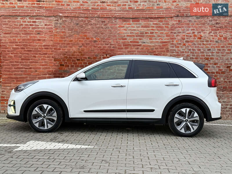 Внедорожник / Кроссовер Kia Niro 2020 в Тернополе фото 19 Внедорожник / Кроссовер Kia Niro 2020 в Тернополе