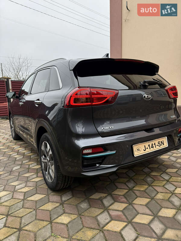 Внедорожник / Кроссовер Kia Niro 2021 в Казатине фото 8 Внедорожник / Кроссовер Kia Niro 2021 в Казатине