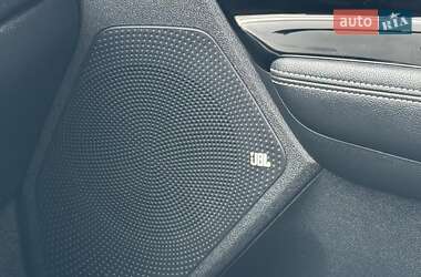 Позашляховик / Кросовер Kia Niro 2020 в Львові