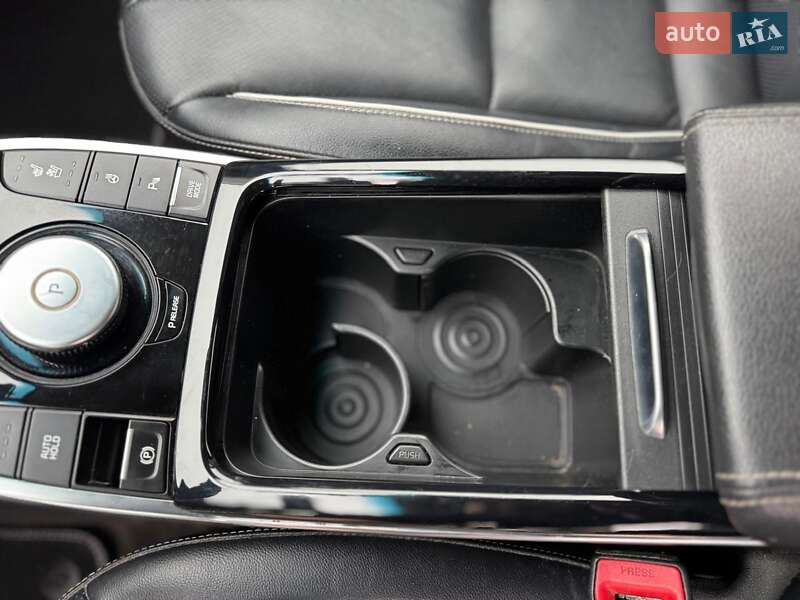 Позашляховик / Кросовер Kia Niro 2020 в Львові фото 31 Позашляховик / Кросовер Kia Niro 2020 в Львові