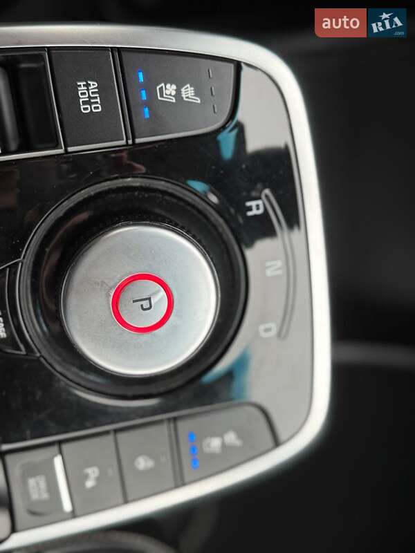 Позашляховик / Кросовер Kia Niro 2020 в Львові фото 34 Позашляховик / Кросовер Kia Niro 2020 в Львові