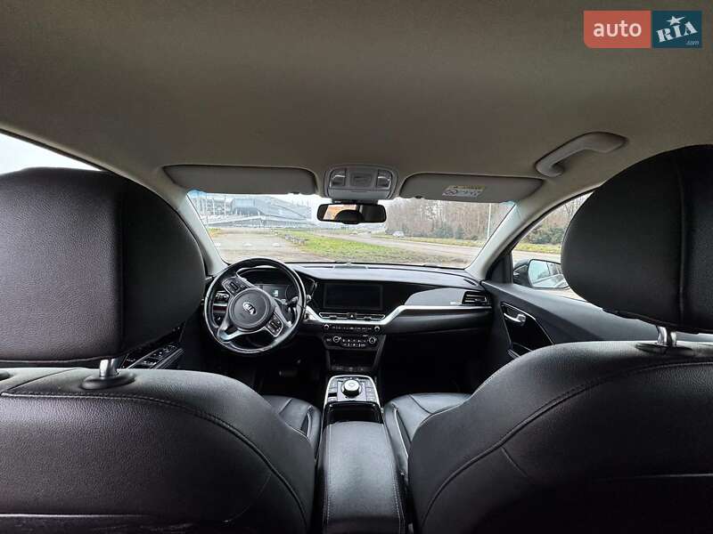 Позашляховик / Кросовер Kia Niro 2020 в Львові фото 39 Позашляховик / Кросовер Kia Niro 2020 в Львові