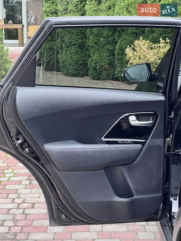 Внедорожник / Кроссовер Kia Niro 2021 в Тернополе