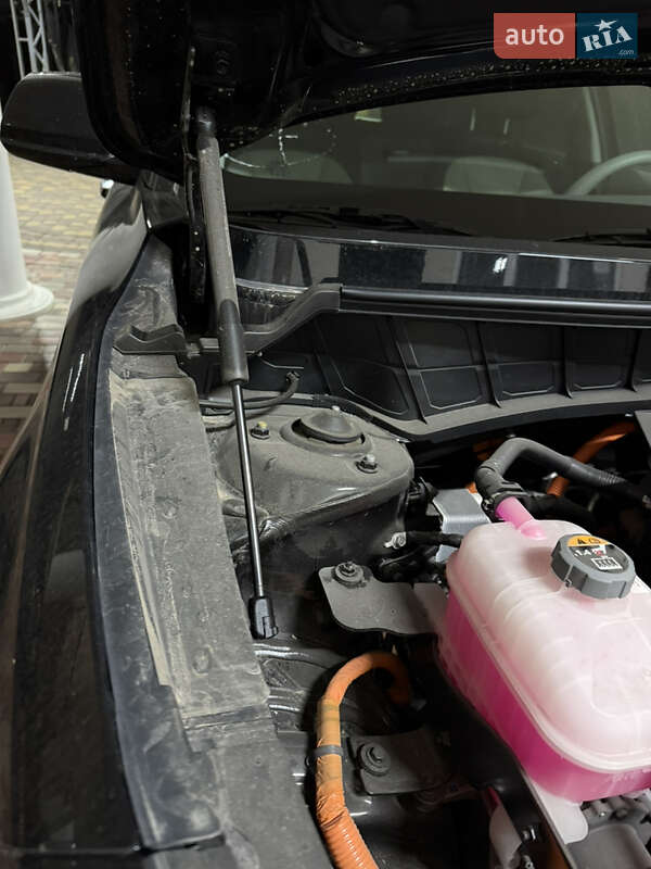 Позашляховик / Кросовер Kia Niro 2023 в Умані