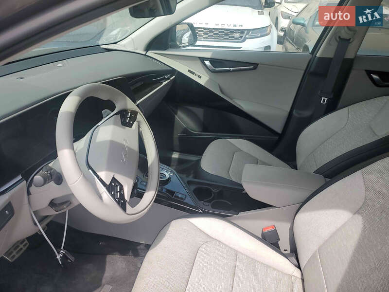 Позашляховик / Кросовер Kia Niro 2023 в Умані