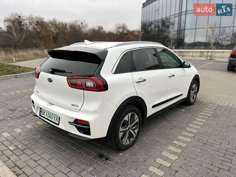 Внедорожник / Кроссовер Kia Niro 2019 в Ровно
