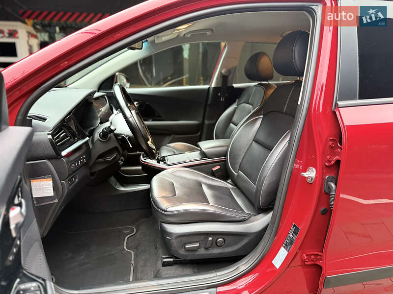 Внедорожник / Кроссовер Kia Niro 2020 в Самборе фото 28 Внедорожник / Кроссовер Kia Niro 2020 в Самборе