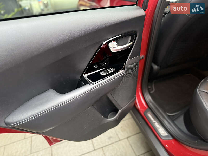 Внедорожник / Кроссовер Kia Niro 2020 в Самборе фото 49 Внедорожник / Кроссовер Kia Niro 2020 в Самборе