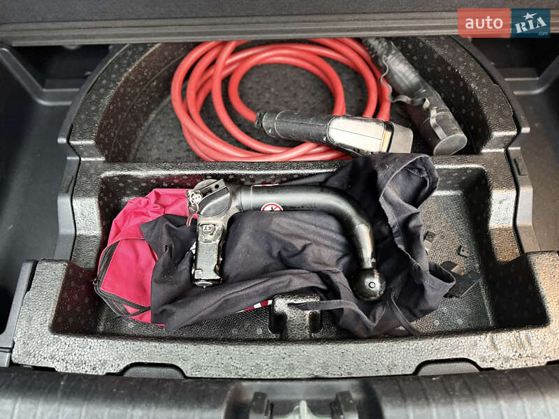 Внедорожник / Кроссовер Kia Niro 2020 в Самборе фото 65 Внедорожник / Кроссовер Kia Niro 2020 в Самборе