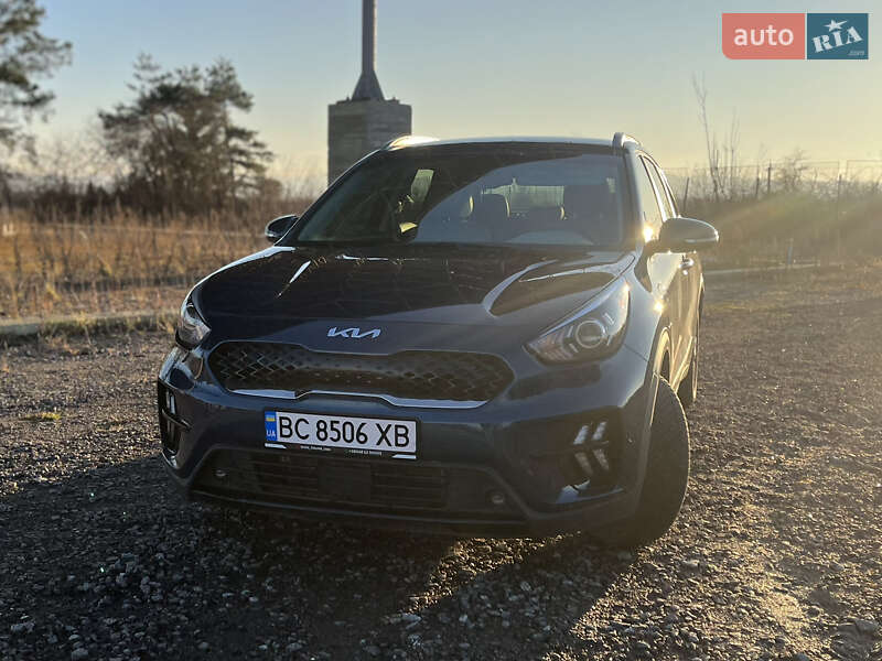 Позашляховик / Кросовер Kia Niro 2020 в Львові
