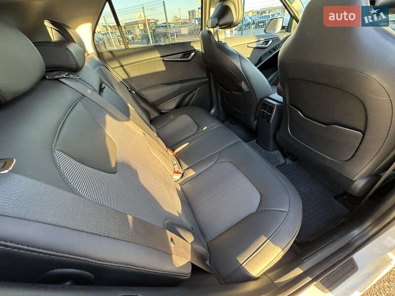 Позашляховик / Кросовер Kia Niro 2022 в Києві