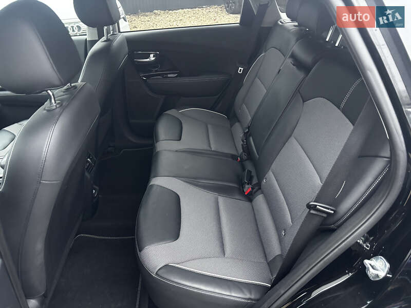 Внедорожник / Кроссовер Kia Niro 2021 в Львове