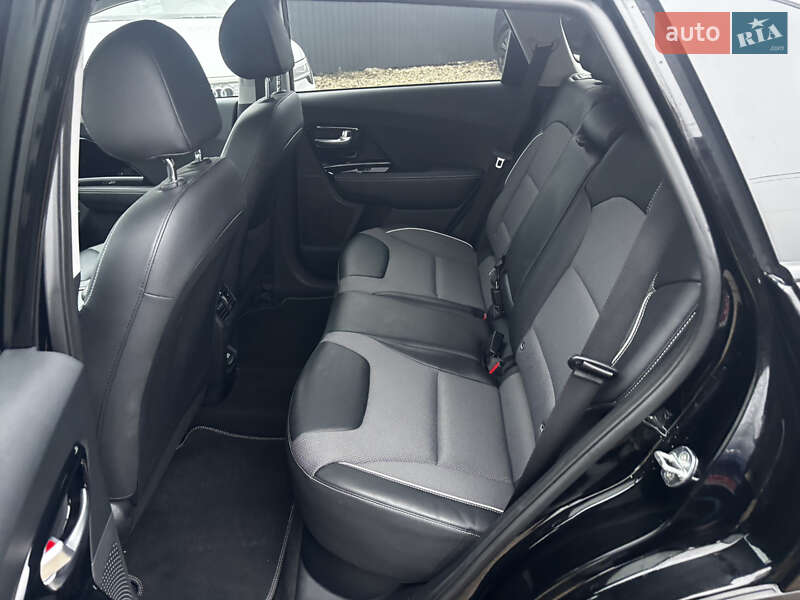 Внедорожник / Кроссовер Kia Niro 2021 в Львове