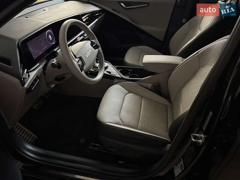 Позашляховик / Кросовер Kia Niro 2023 в Умані