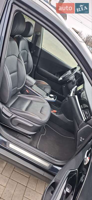 Позашляховик / Кросовер Kia Niro 2020 в Дніпрі