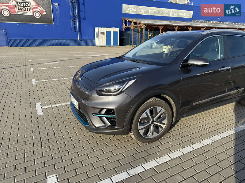 Внедорожник / Кроссовер Kia Niro 2020 в Тернополе