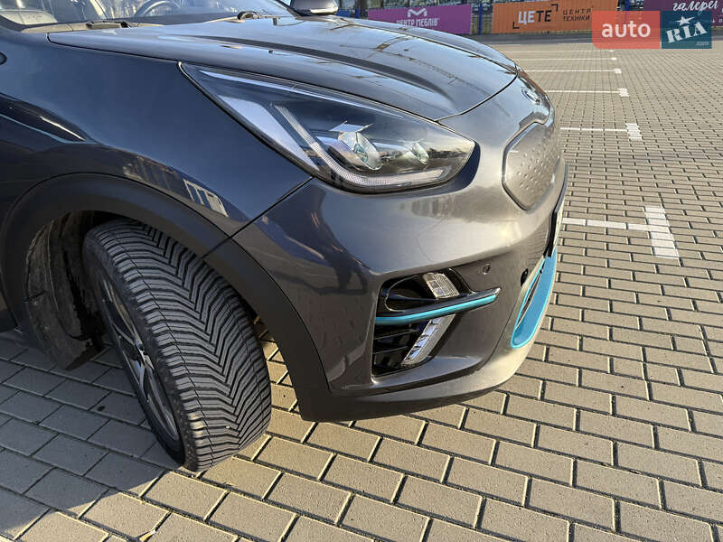 Внедорожник / Кроссовер Kia Niro 2020 в Тернополе