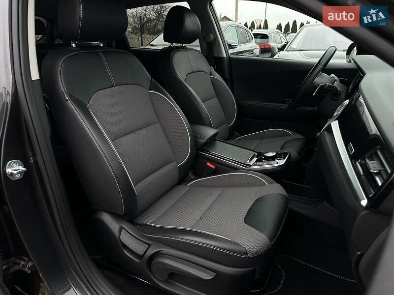 Внедорожник / Кроссовер Kia Niro 2021 в Львове