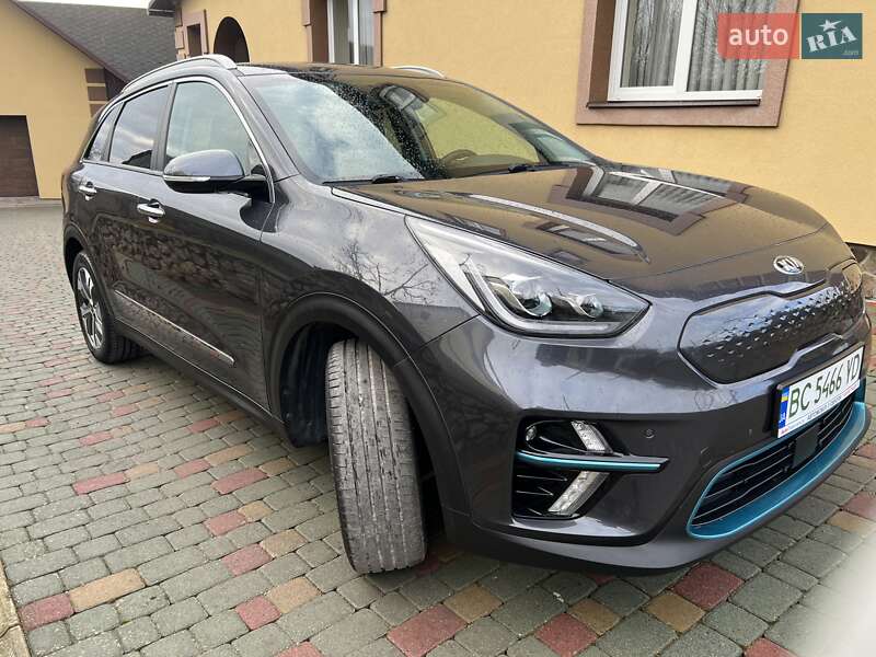 Внедорожник / Кроссовер Kia Niro 2020 в Львове