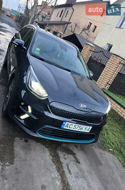 Внедорожник / Кроссовер Kia Niro 2019 в Луцке