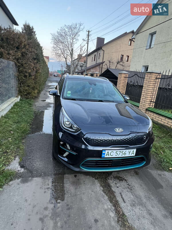 Позашляховик / Кросовер Kia Niro 2019 в Луцьку