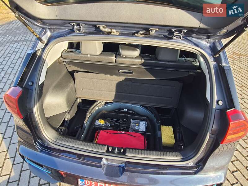 Позашляховик / Кросовер Kia Niro 2020 в Львові