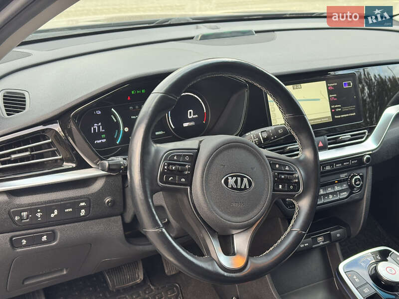 Внедорожник / Кроссовер Kia Niro 2020 в Львове фото 21 Внедорожник / Кроссовер Kia Niro 2020 в Львове