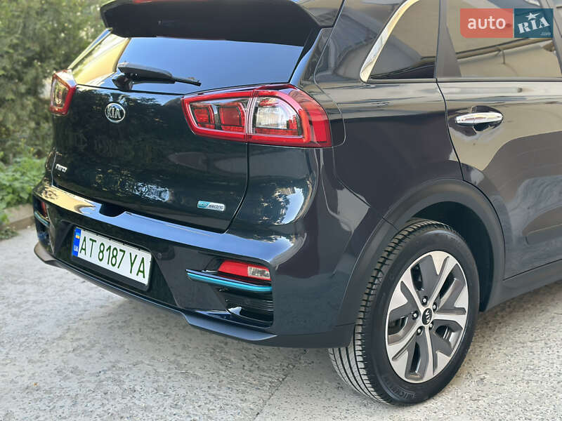 Позашляховик / Кросовер Kia Niro 2019 в Івано-Франківську