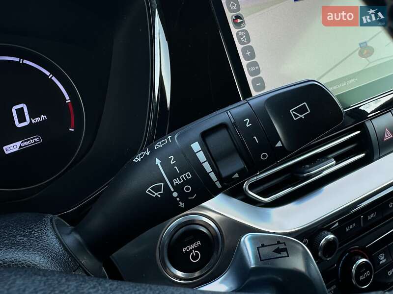 Внедорожник / Кроссовер Kia Niro 2020 в Львове фото 30 Внедорожник / Кроссовер Kia Niro 2020 в Львове