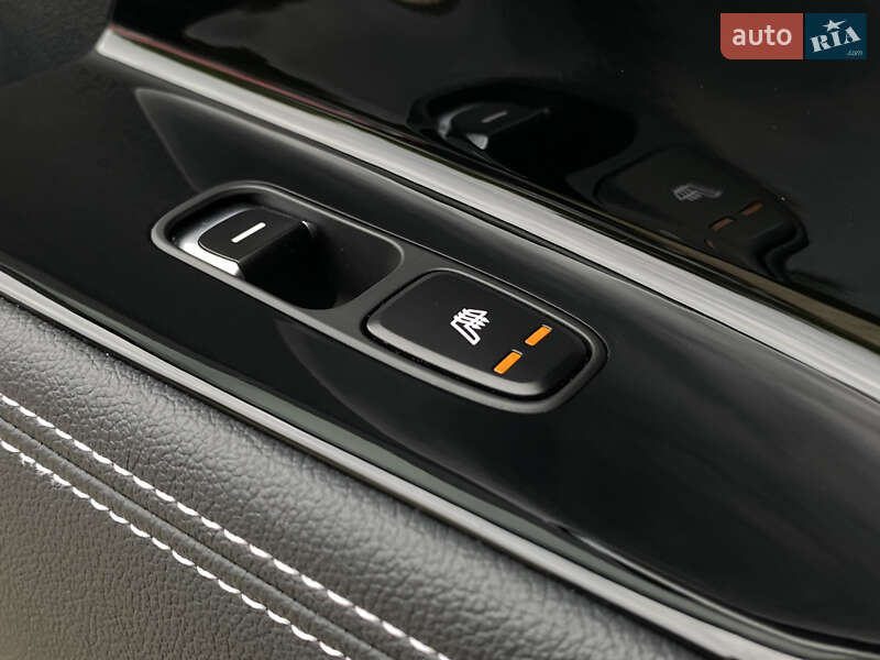 Позашляховик / Кросовер Kia Niro 2020 в Львові