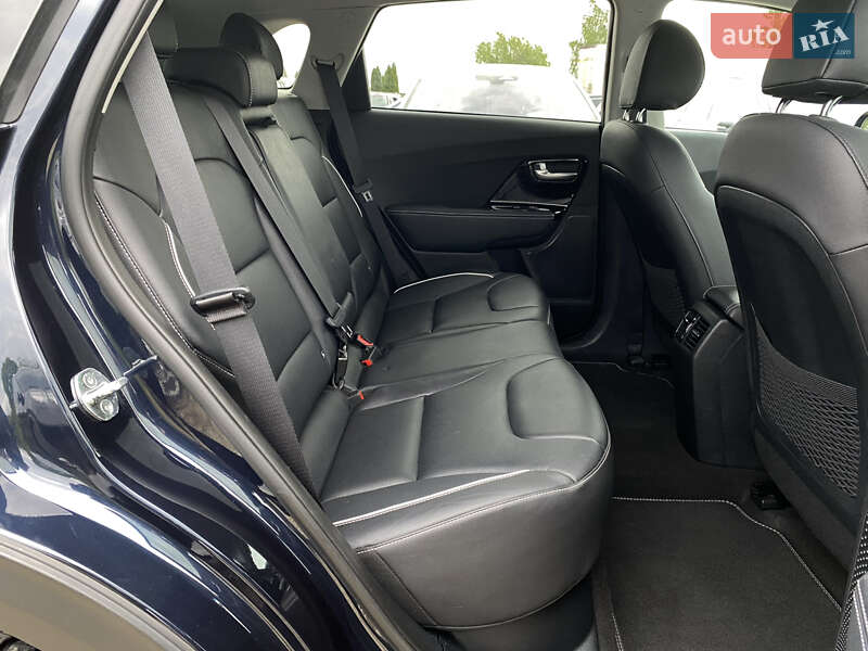 Позашляховик / Кросовер Kia Niro 2020 в Львові